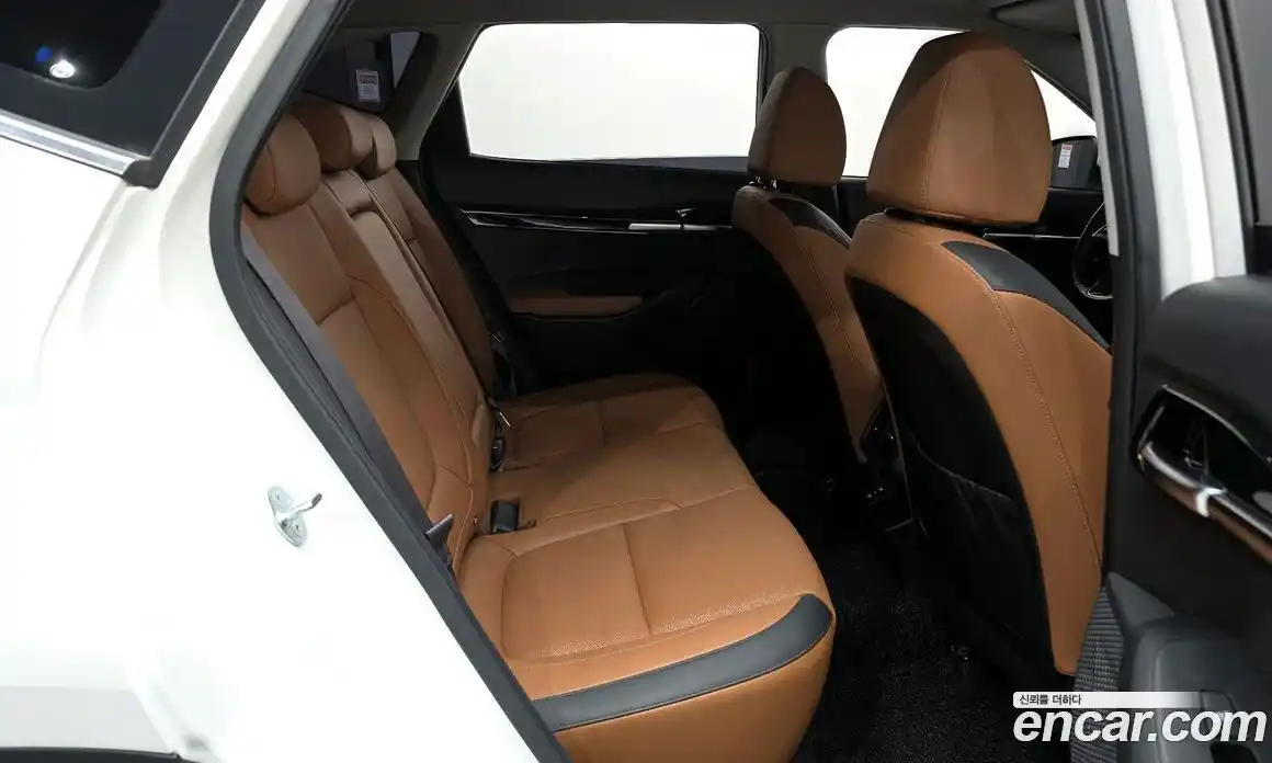 Kia Seltos 2023 1.6 Автомат в Москве № 122244, фото 15