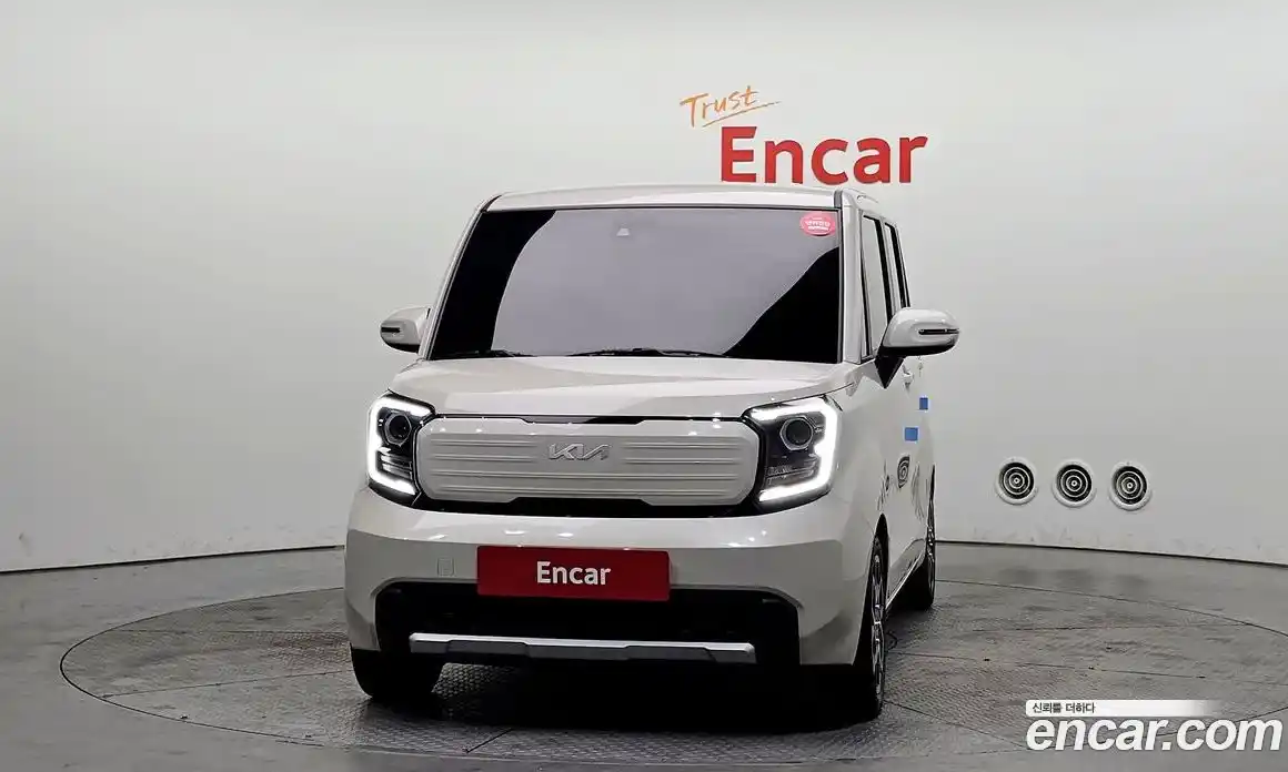 Kia Ray 2023 1.0 Автомат в Москве № 123546, фото 9