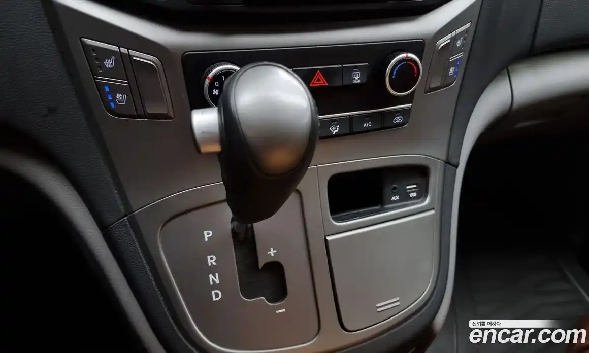 Hyundai Starex 2019 2.5 Автомат в Москве № 125880, фото 20