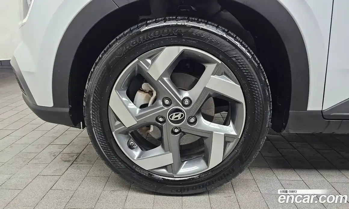 Hyundai Venue 2022 1.6 Автомат в Москве № 126951, фото 3