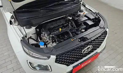 Hyundai Venue 2022 1.6 Автомат в Москве № 126951, миниатюра 9