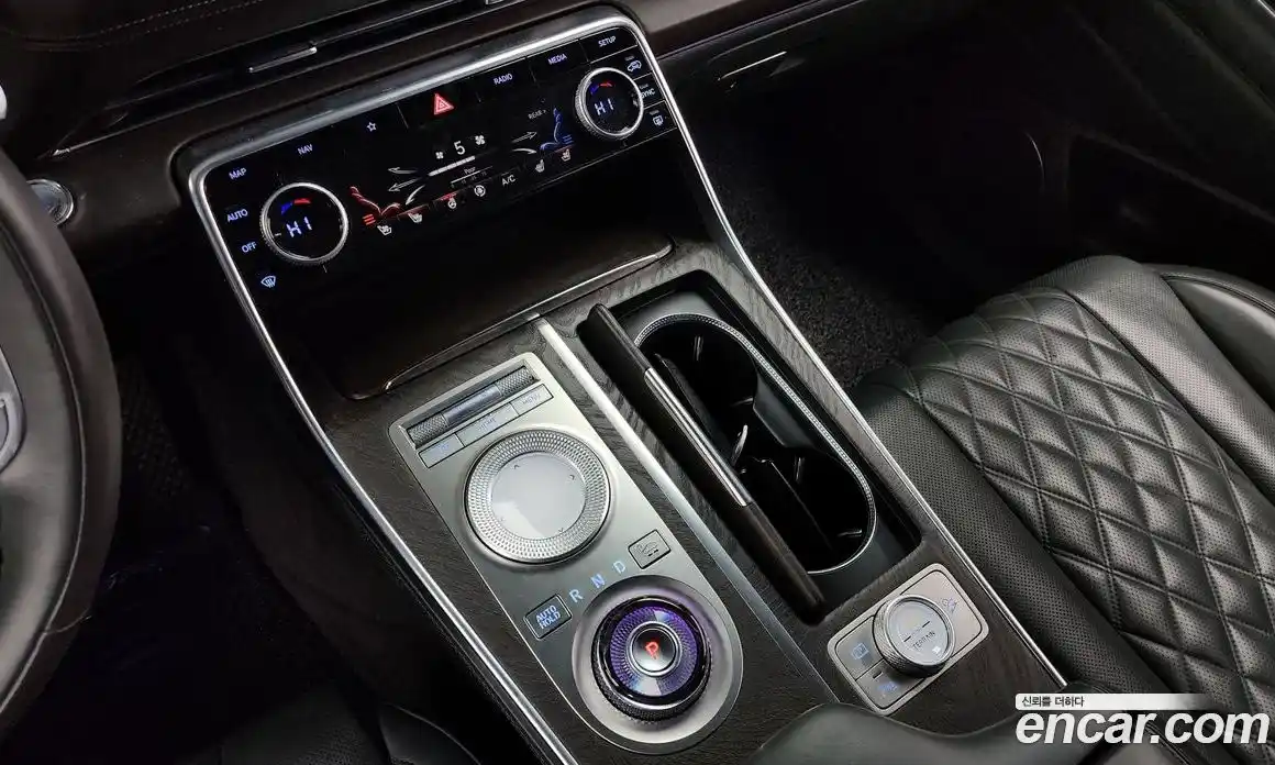 Genesis GV80 2020 2.5 Автомат в Москве № 13072, фото 9