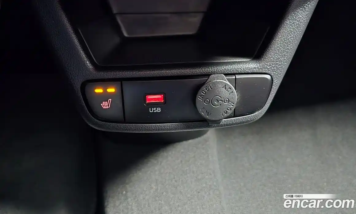 Kia Ray 2023 1.0 Автомат в Москве № 131424, фото 16