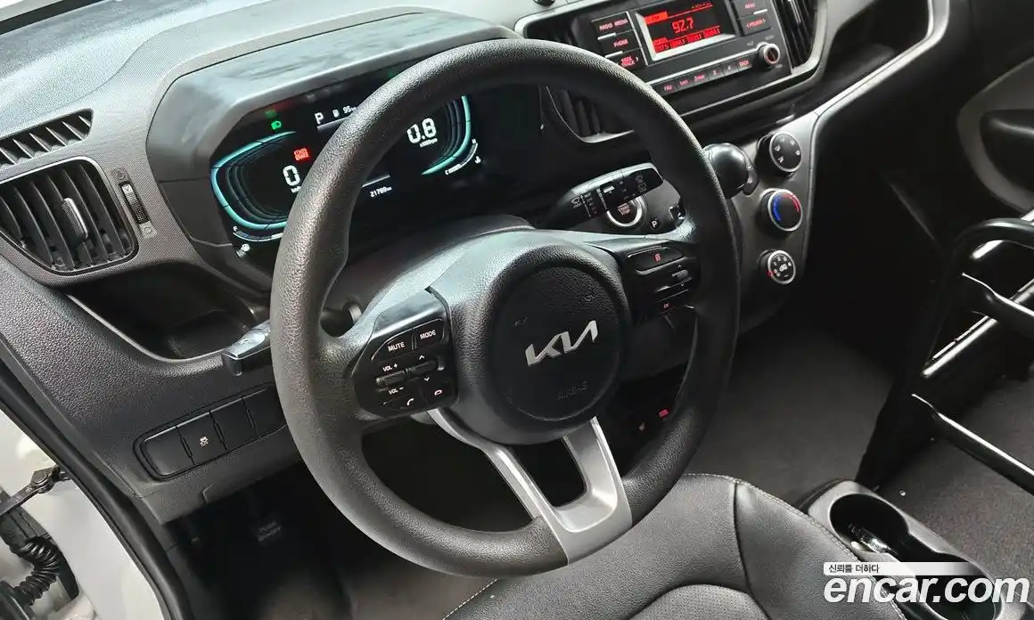 Kia Ray 2023 1.0 Автомат в Москве № 131424, фото 20