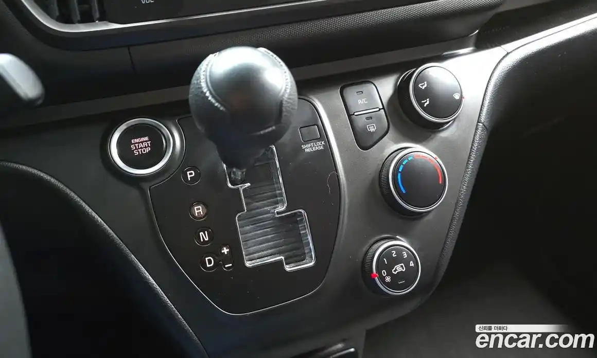 Kia Ray 2023 1.0 Автомат в Москве № 131424, фото 4