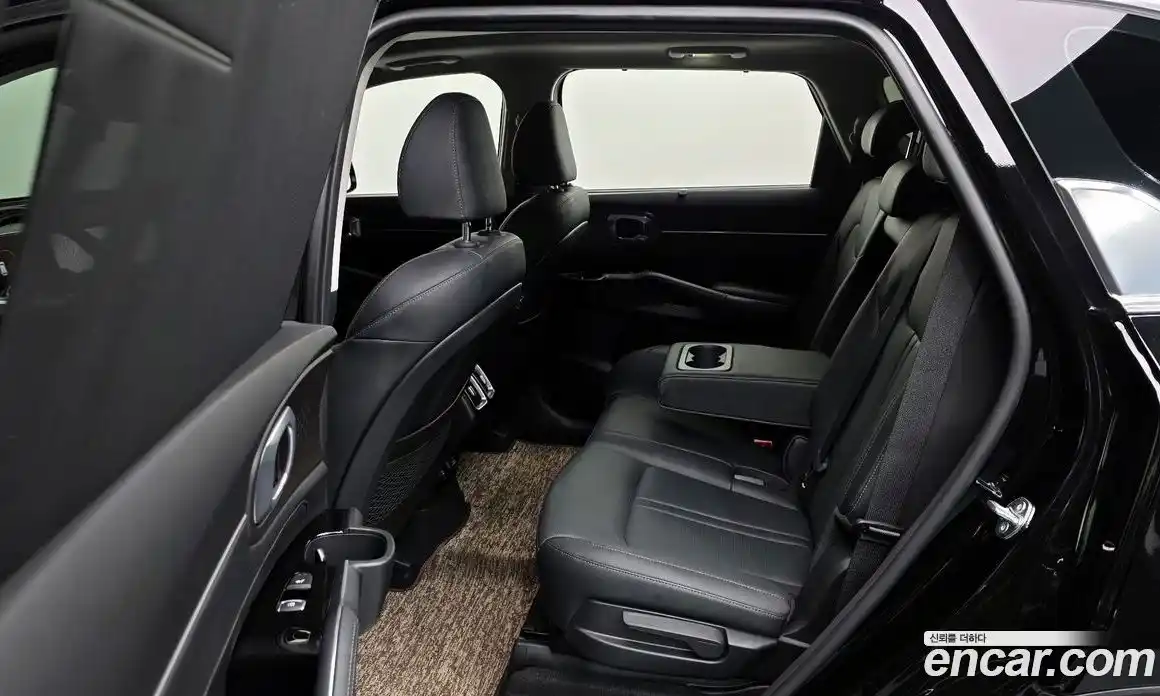 Kia Sorento 2024 2.5 Автомат в Москве № 132716, фото 18