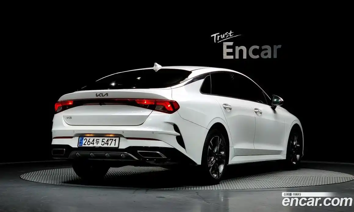 Kia K5 2023 1.6 Автомат в Москве № 134232, фото 12