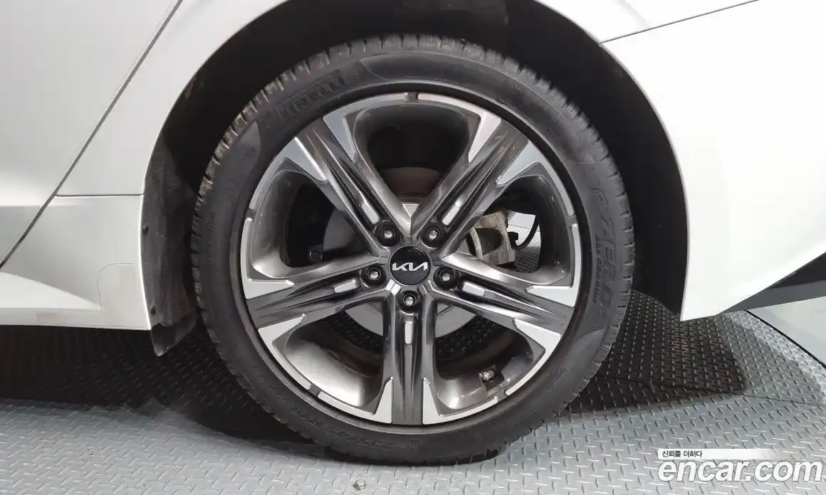 Kia K5 2023 1.6 Автомат в Москве № 134232, фото 17