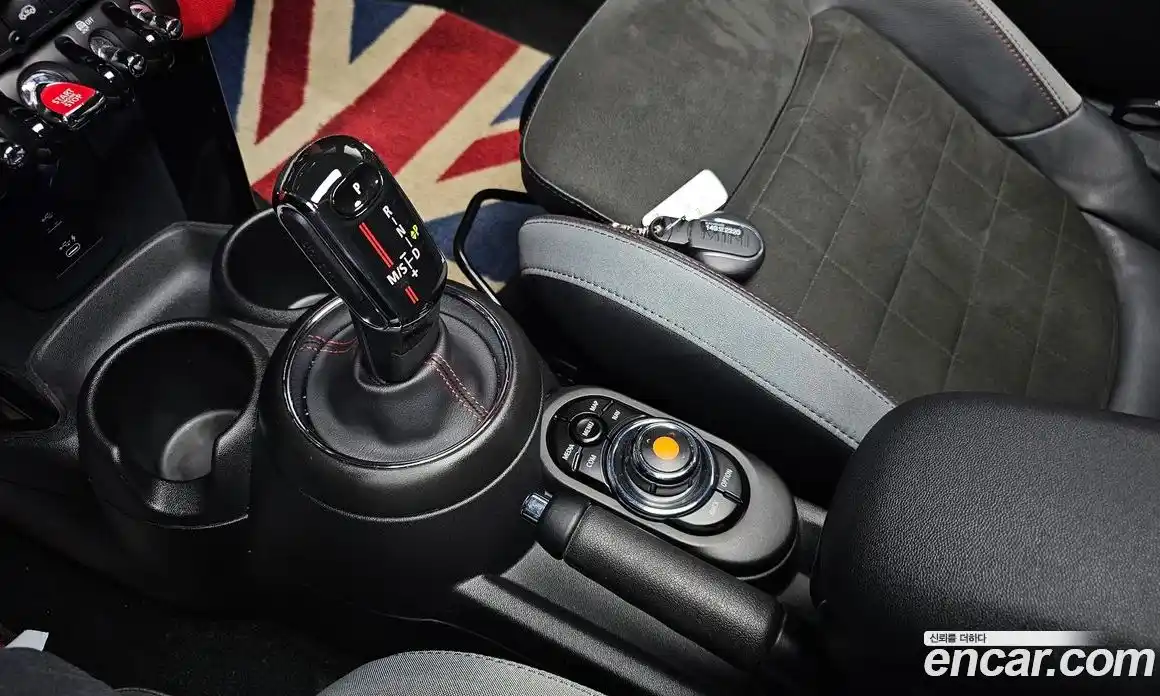 Mini Cooper 2021 2.0 Автомат в Москве № 135857, фото 18