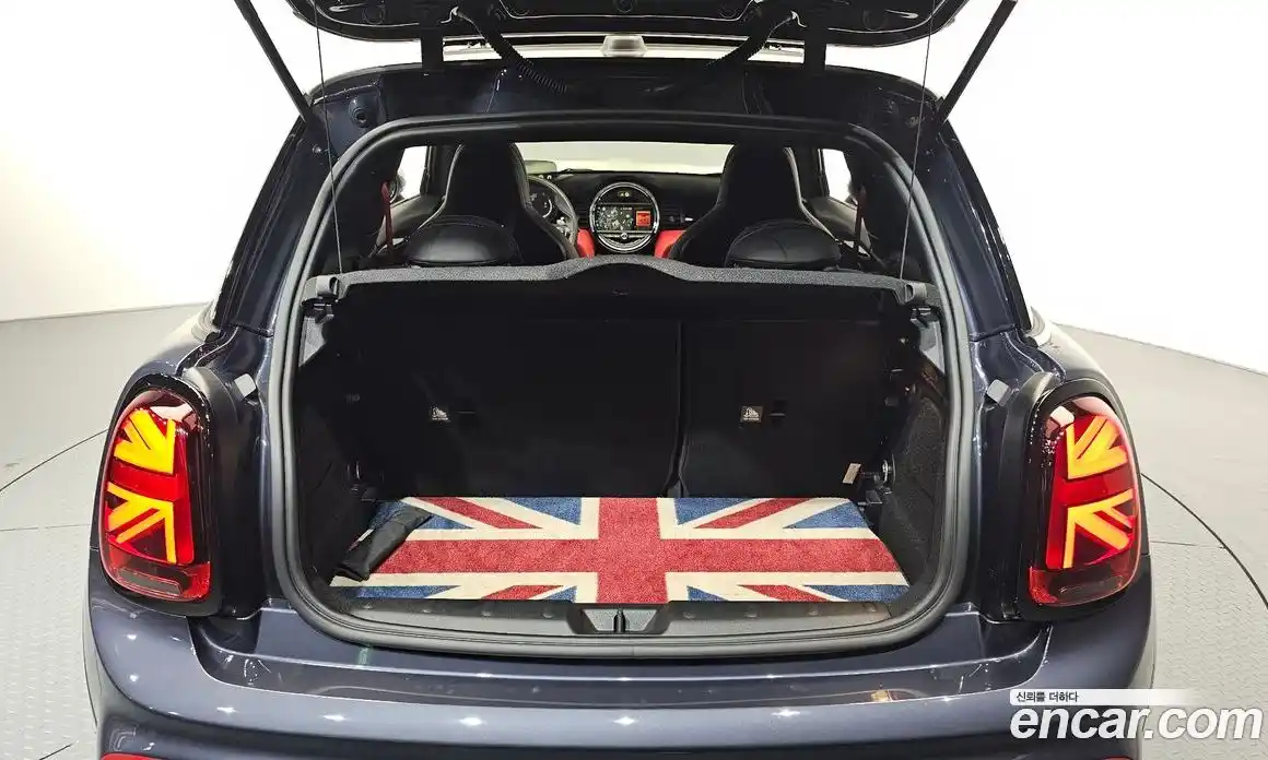 Mini Cooper 2021 2.0 Автомат в Москве № 135857, фото 20