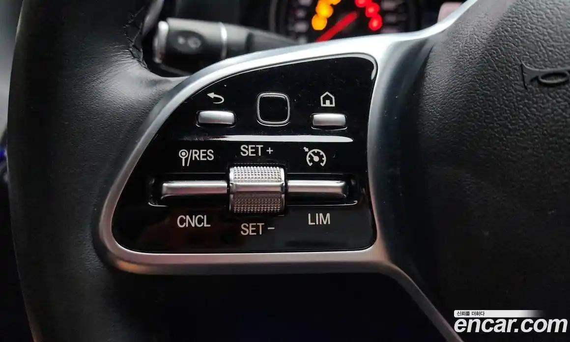 Mercedes-Benz E-Class 2020 2.0 Автомат в Москве № 140110, фото 19