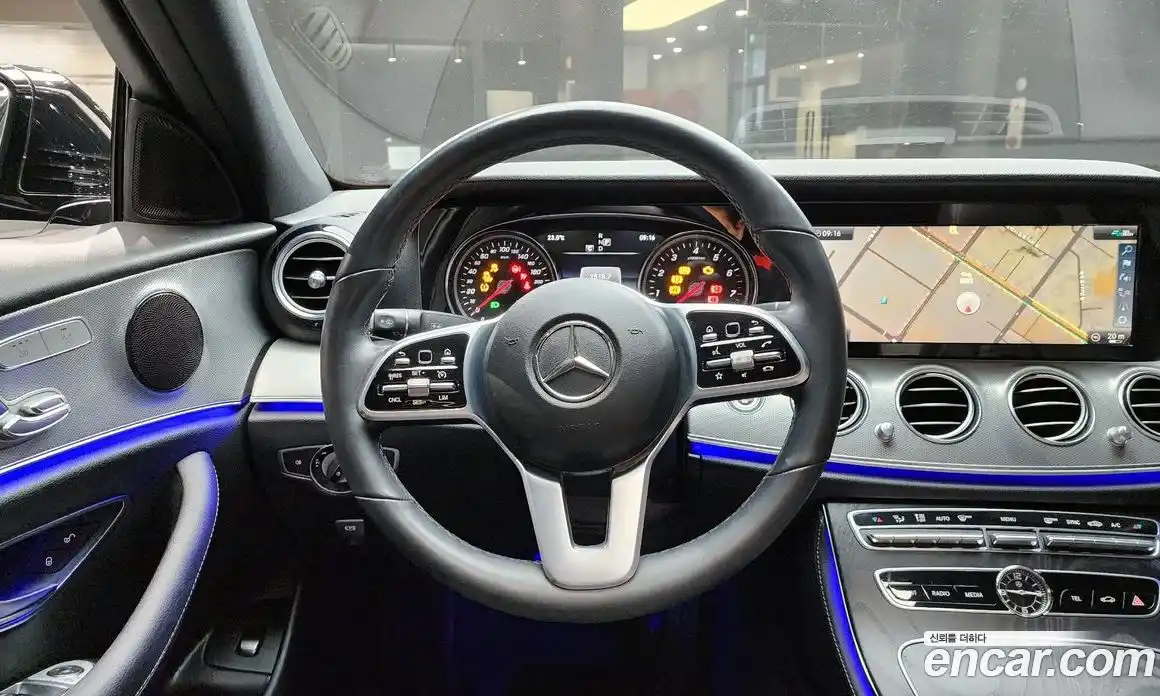 Mercedes-Benz E-Class 2020 2.0 Автомат в Москве № 140110, фото 5