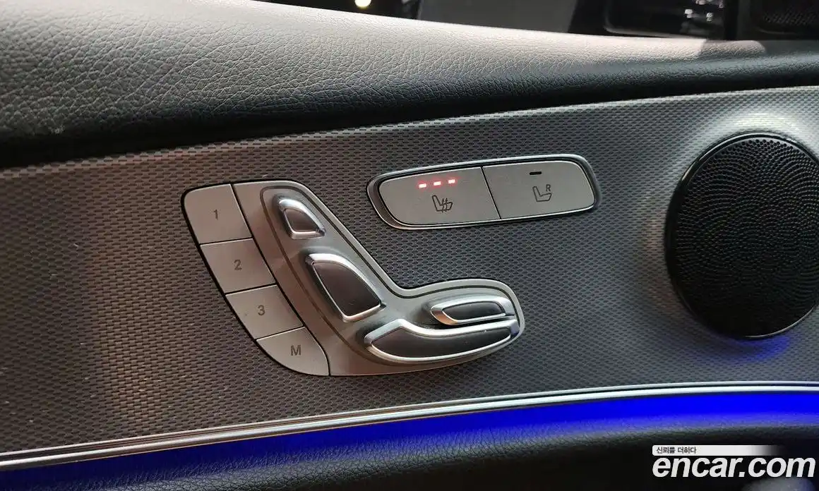 Mercedes-Benz E-Class 2020 2.0 Автомат в Москве № 140110, фото 8