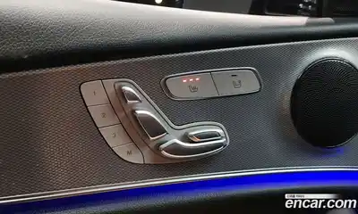 Mercedes-Benz E-Class 2020 2.0 Автомат в Москве № 140110, миниатюра 8