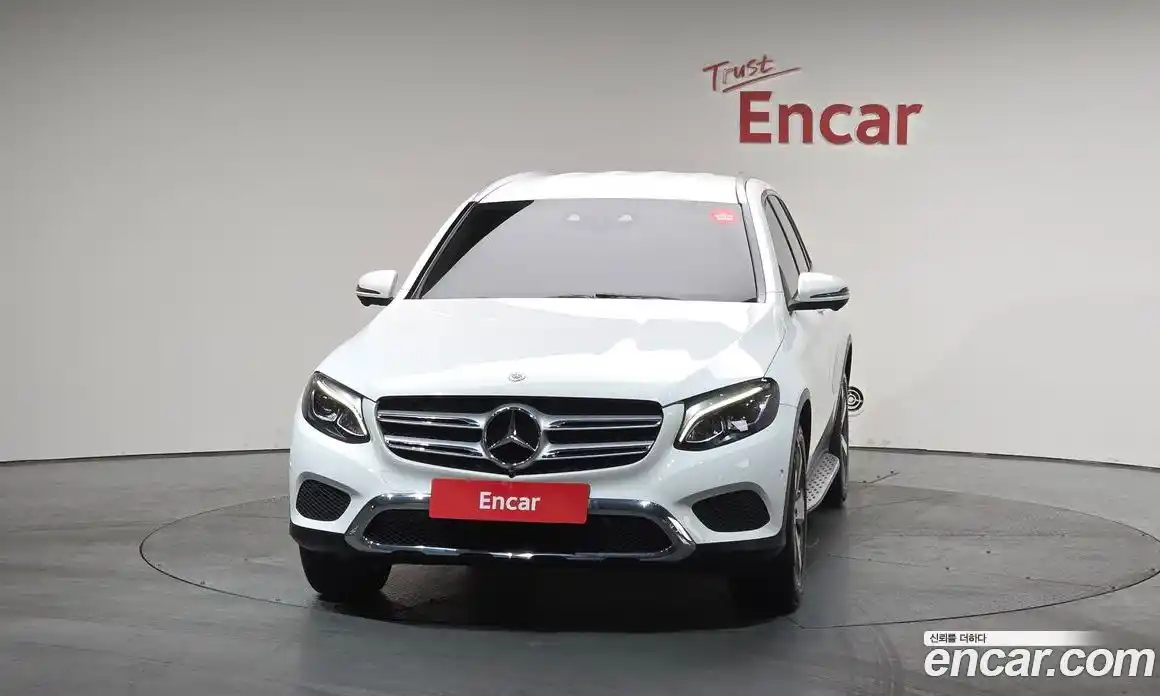 Mercedes-Benz GLC-Class 2019 2.0 Автомат в Москве № 141981, фото 1