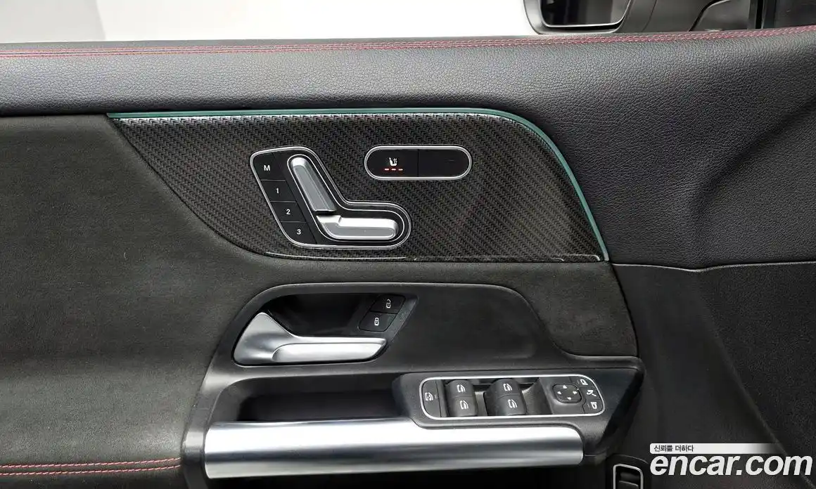 Mercedes-Benz GLA-Class 2020 2.0 Автомат в Москве № 141988, фото 18