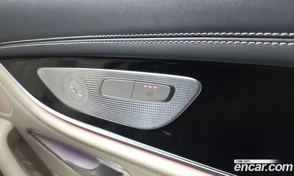 Mercedes-Benz AMG GT 2022 3.0 Автомат в Москве № 143160, фото 6