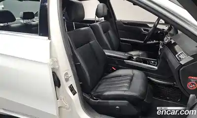 Mercedes-Benz E-Class 2015 3.5 Автомат в Москве № 145283, миниатюра 11