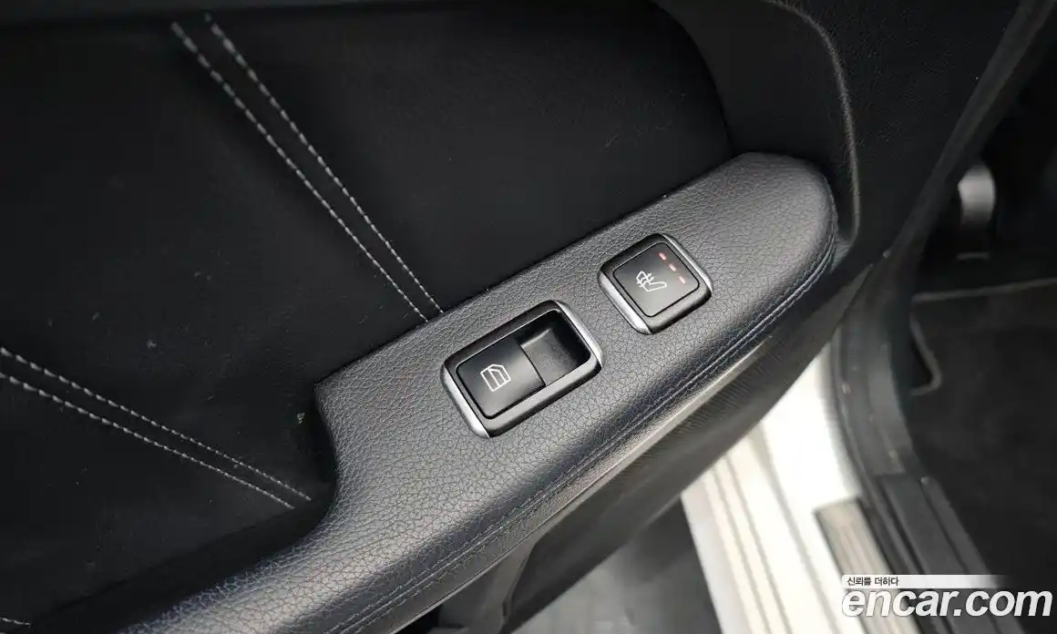 Mercedes-Benz E-Class 2015 3.5 Автомат в Москве № 145283, фото 17