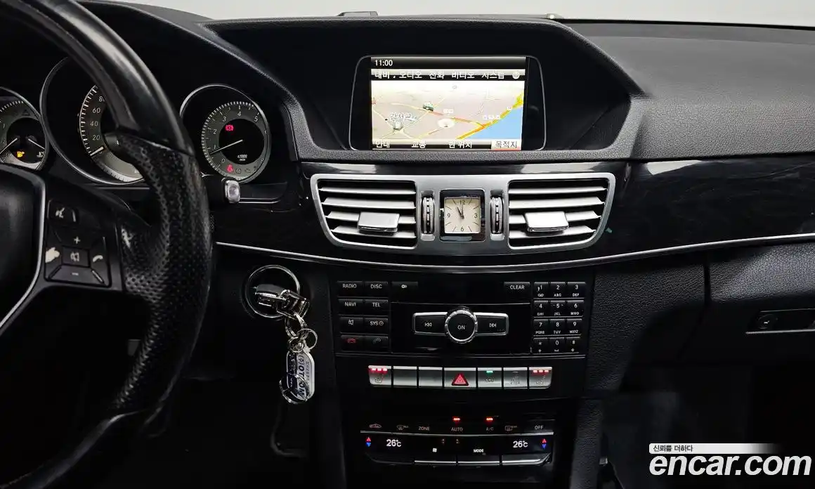 Mercedes-Benz E-Class 2015 3.5 Автомат в Москве № 145283, фото 18