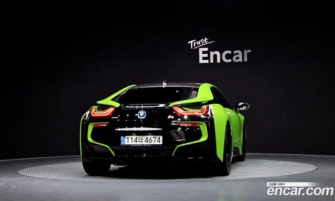 BMW i8 2015 1.5 Автомат в Москве № 158320, фото 18