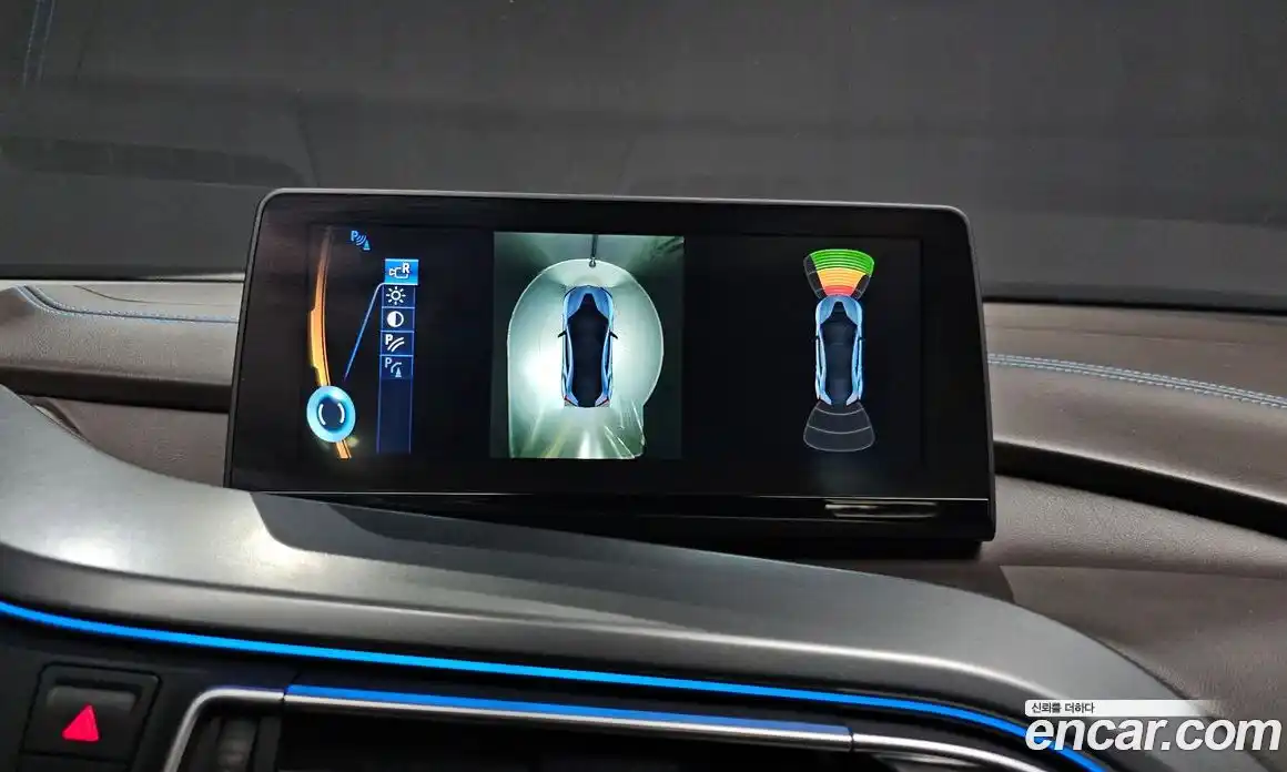 BMW i8 2015 1.5 Автомат в Москве № 158320, фото 20