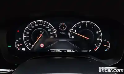 BMW 5-Series 2019 2.0 Автомат в Москве № 158497, миниатюра 4