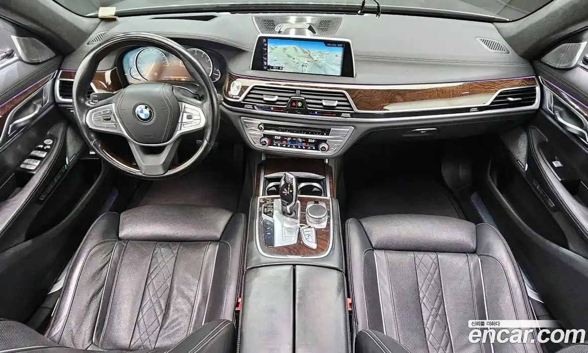 BMW 7-Series 2016 4.4 Автомат в Москве № 159179, фото 14