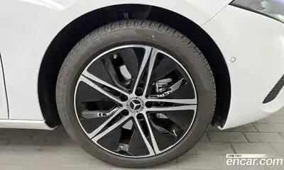 Mercedes-Benz A-Class 2025 2.0 Автомат в Москве № 159962, миниатюра 8