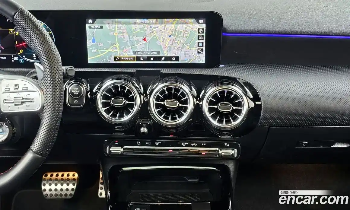 Mercedes-Benz A-Class 2023 2.0 Автомат в Москве № 160243, фото 12