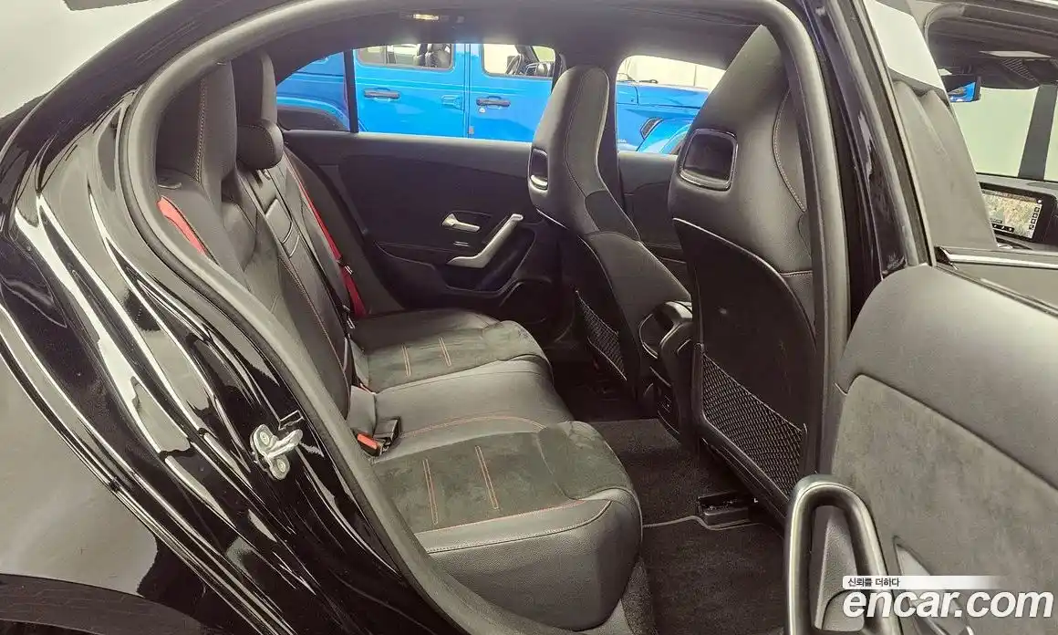 Mercedes-Benz A-Class 2023 2.0 Автомат в Москве № 160243, фото 18