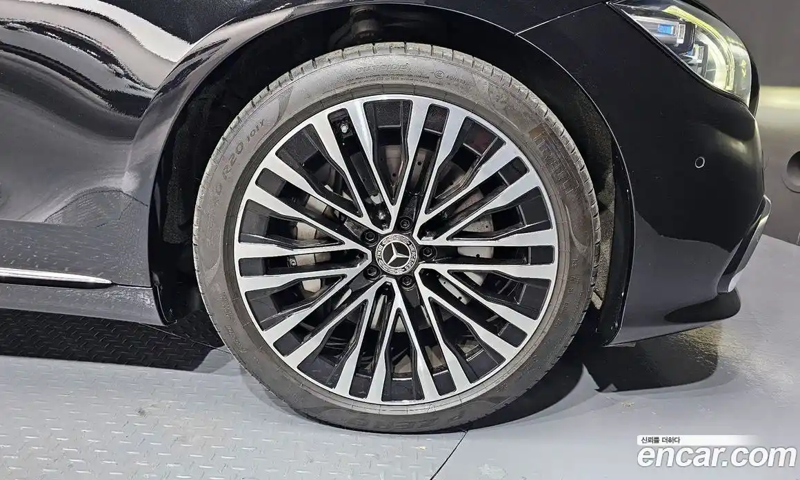 Mercedes-Benz S-Class 2023 3.0 Автомат в Москве № 160560, фото 4