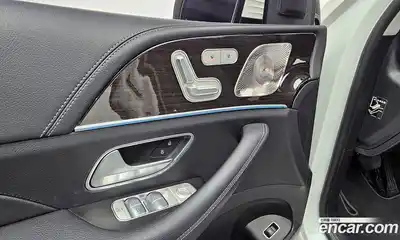 Mercedes-Benz GLE-Class 2022 2.0 Автомат в Москве № 161442, миниатюра 2