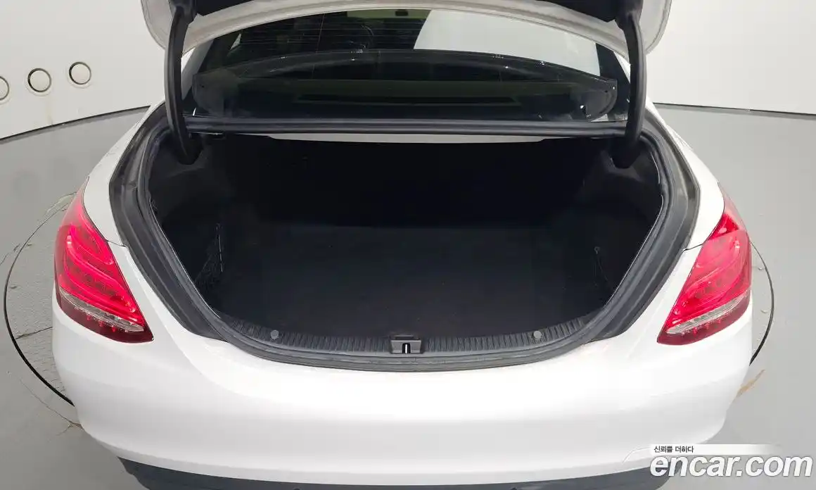 Mercedes-Benz C-Class 2015 2.0 Автомат в Москве № 161904, фото 19