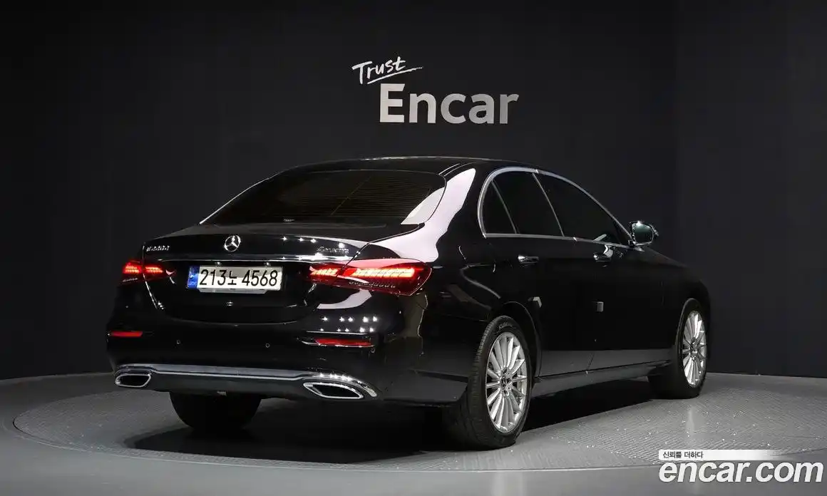 Mercedes-Benz E-Class 2021 1.9 Автомат в Москве № 162095, фото 13