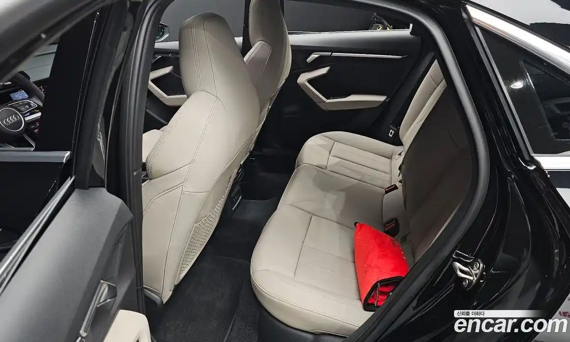 Audi A3 2023 2.0 Автомат в Москве № 162445, фото 15