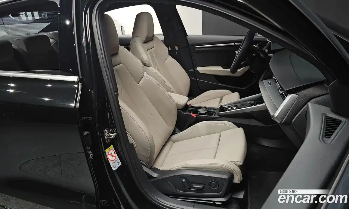 Audi A3 2023 2.0 Автомат в Москве № 162445, фото 18