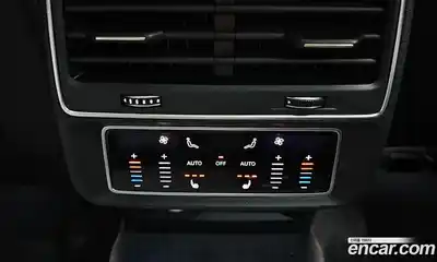 Audi Q8 2021 3.0 Автомат в Москве № 163089, миниатюра 5