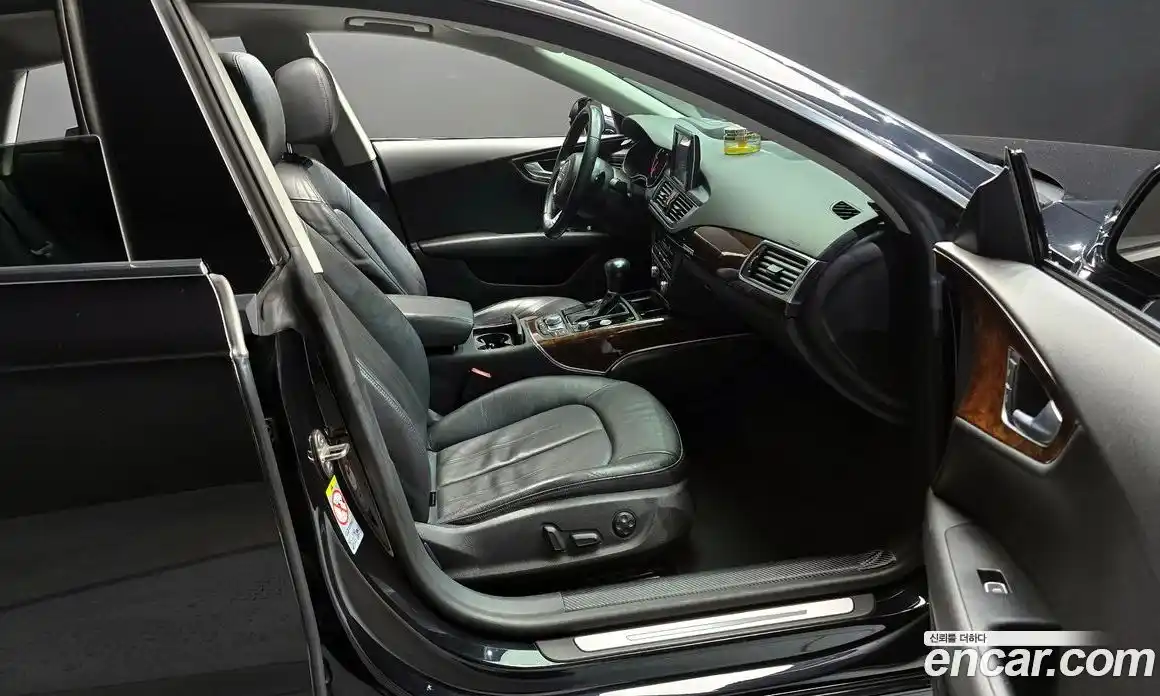 Audi A7 2015 3.0 Автомат в Москве № 163748, фото 14