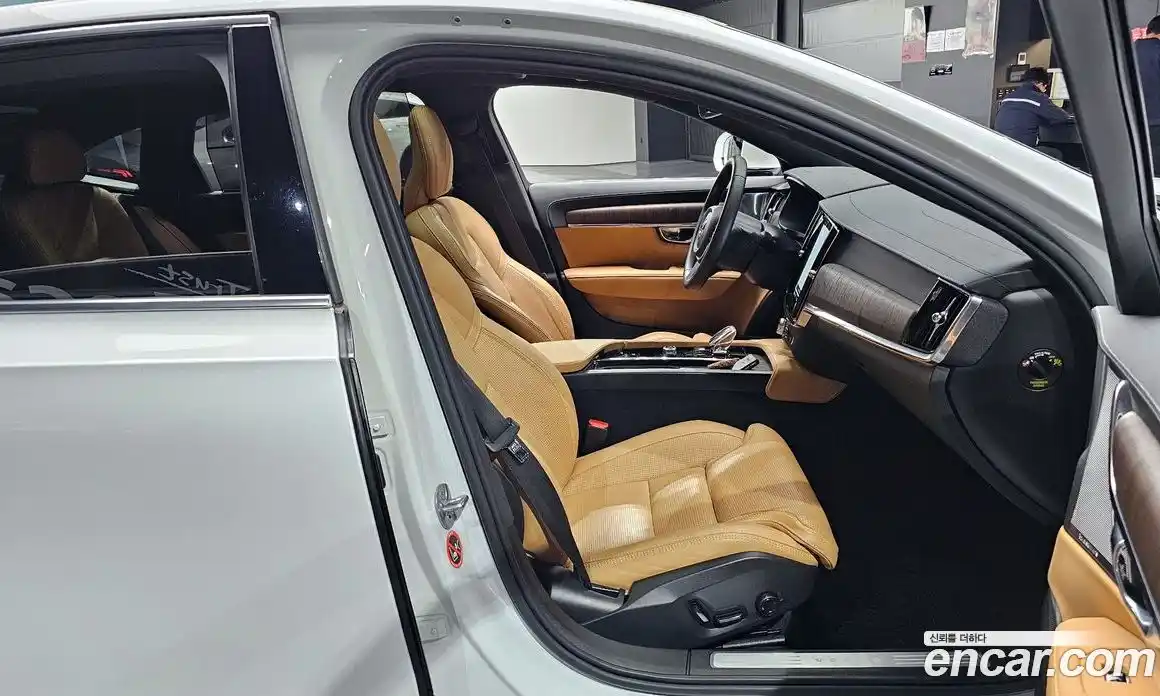 Volvo S90 2023 2.0 Автомат в Москве № 164498, фото 16