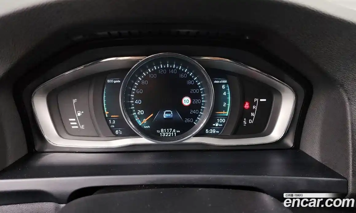 Volvo S60 2015 2.0 Автомат в Москве № 164673, фото 16
