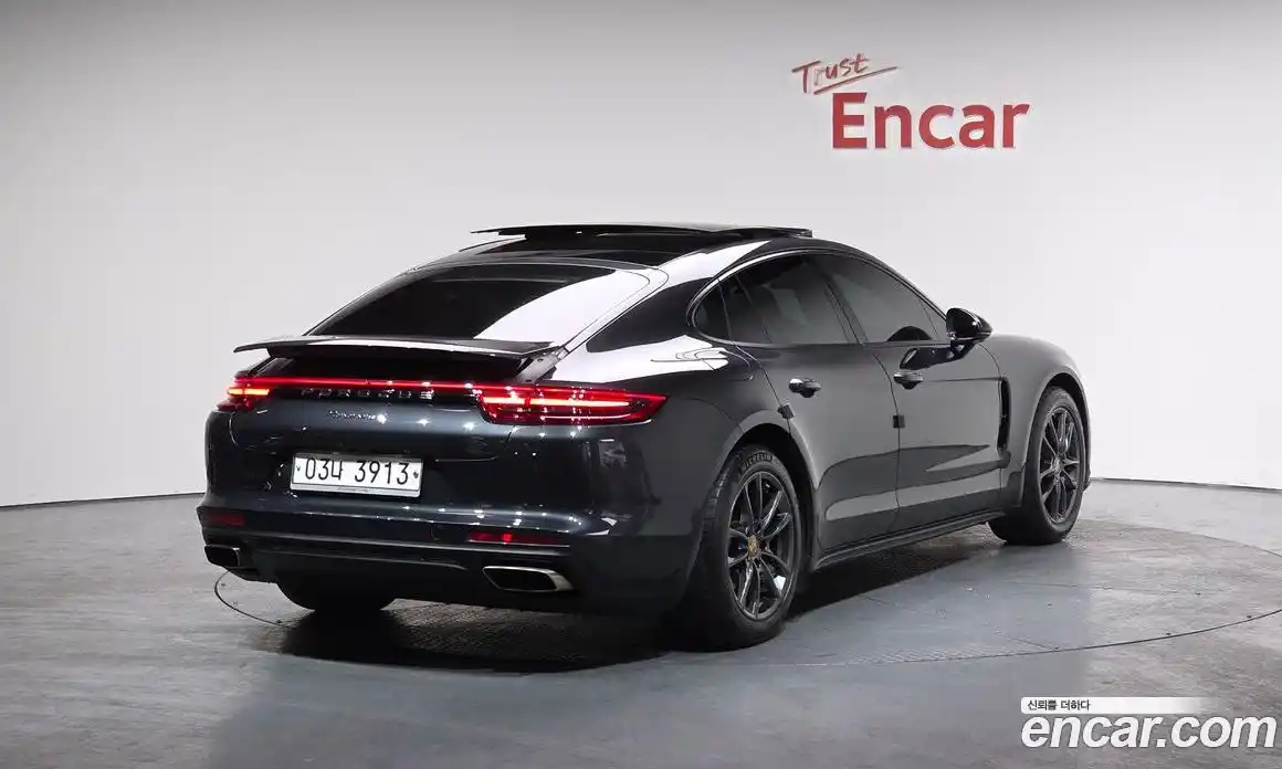 Porsche Panamera 2018 3.0 Автомат в Москве № 165298, фото 14