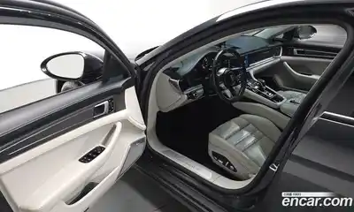 Porsche Panamera 2018 3.0 Автомат в Москве № 165298, миниатюра 9