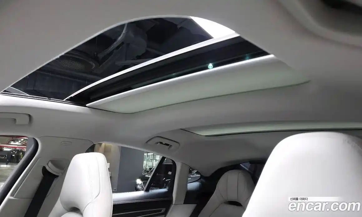 Porsche Panamera 2018 3.0 Автомат в Москве № 165298, фото 10