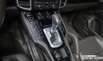 Porsche Cayenne 2016 3.0 Автомат в Москве № 165647, миниатюра 2