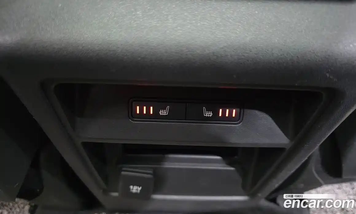 Land Rover Discovery Sport 2019 2.0 Автомат в Москве № 166620, фото 15