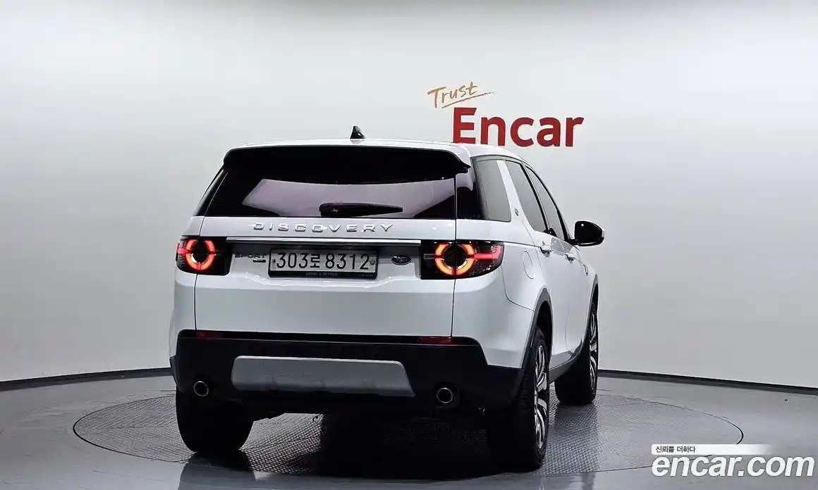 Land Rover Discovery Sport 2019 2.0 Автомат в Москве № 166777, фото 12