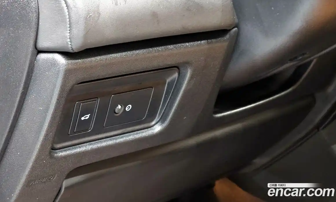 Land Rover Discovery Sport 2019 2.0 Автомат в Москве № 166777, фото 13