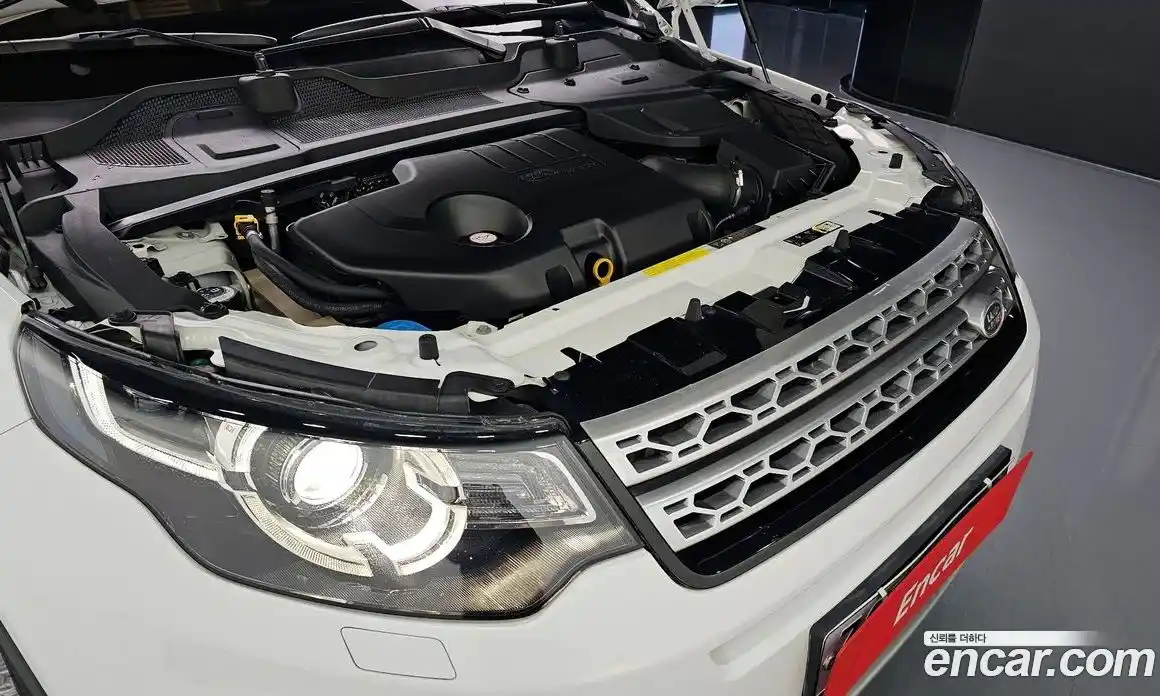 Land Rover Discovery Sport 2019 2.0 Автомат в Москве № 166777, фото 19