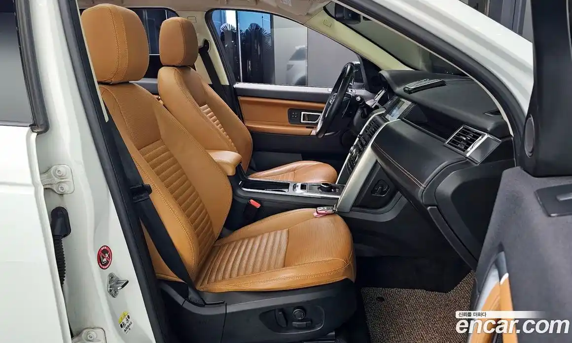 Land Rover Discovery Sport 2019 2.0 Автомат в Москве № 166777, фото 5